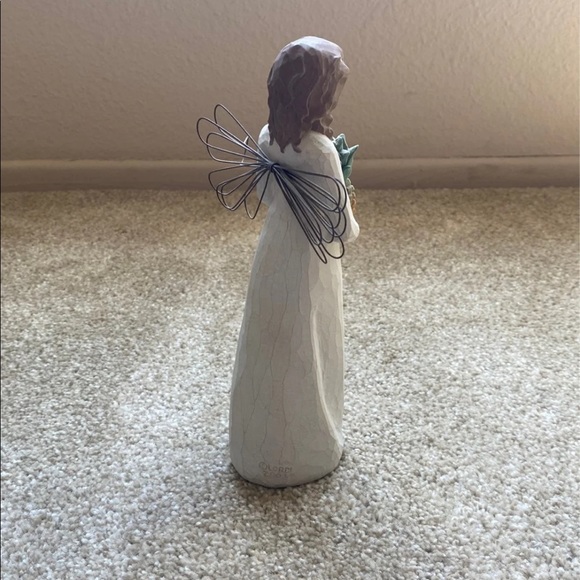 Willow Tree Welcome Angel - Tall - Picture 2 of 5